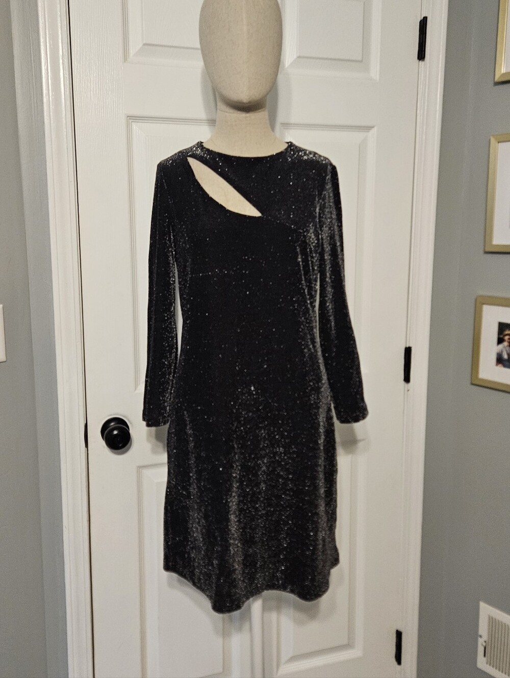Glittery Black Long-Sleeve Dress with Asymmetric Cutout
